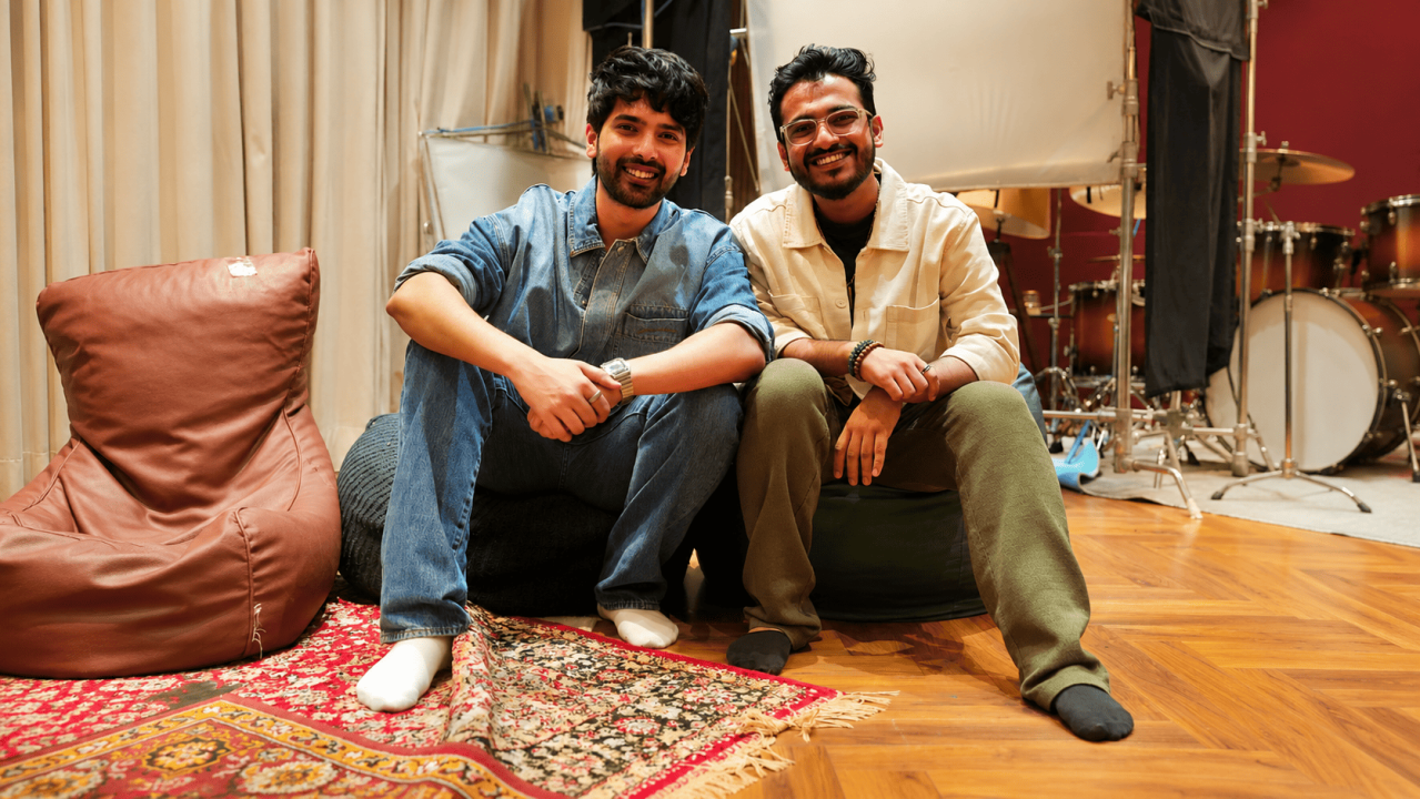 Bhrigu Parashar Collaborates with Armaan Malik for `Gaya Kaam Se`